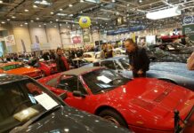 Technoclassica Essen pchli targ megasamochodów Technoclassica Essen