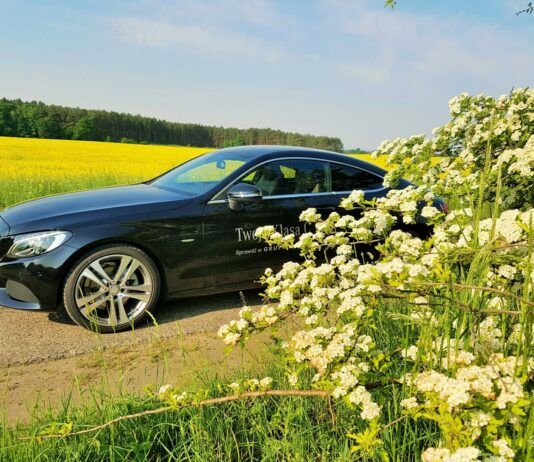 Setka z Mercedesem C Coupe